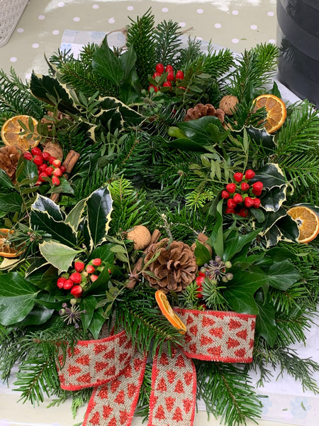 Wreath making class at the Axe & Cleaver ( Nth Somercotes) Nov 30th  7-9