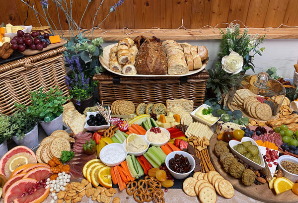 Amazing grazing tables and platters