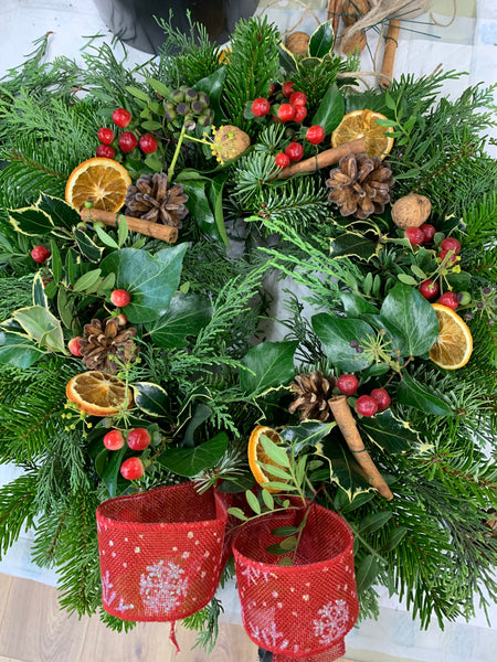 Wreath making class at the Axe & Cleaver ( Nth Somercotes) Nov 30th  7-9