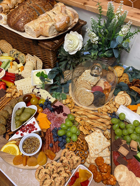 Amazing grazing tables and platters